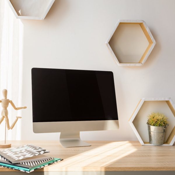 working-space-at-home-2021-08-26-15-43-33-utc